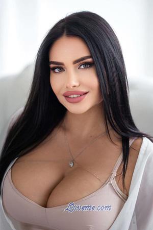 213191 - Viktoriia Age: 28 - Ukraine