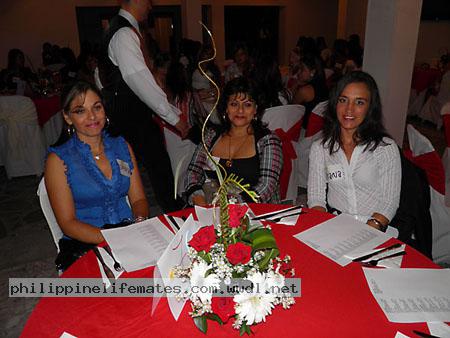 latino-girls-015
