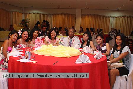 women-of-philippines-062